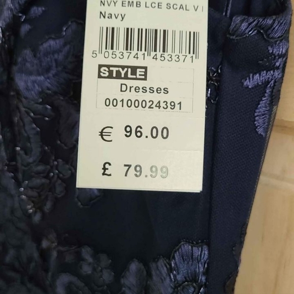 Navy blue dress with lace overlay - Picture 3 of 3